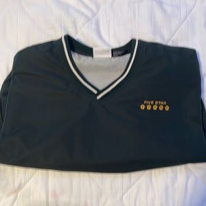 Five star pullover